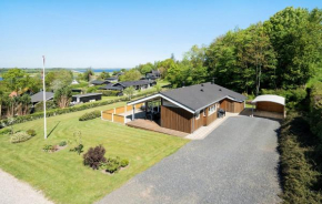 Gorgeous Home In Løgstrup With House A Panoramic View